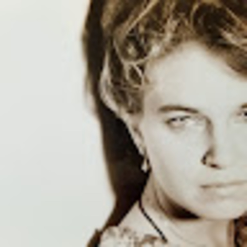 Meet your Posher, Denise